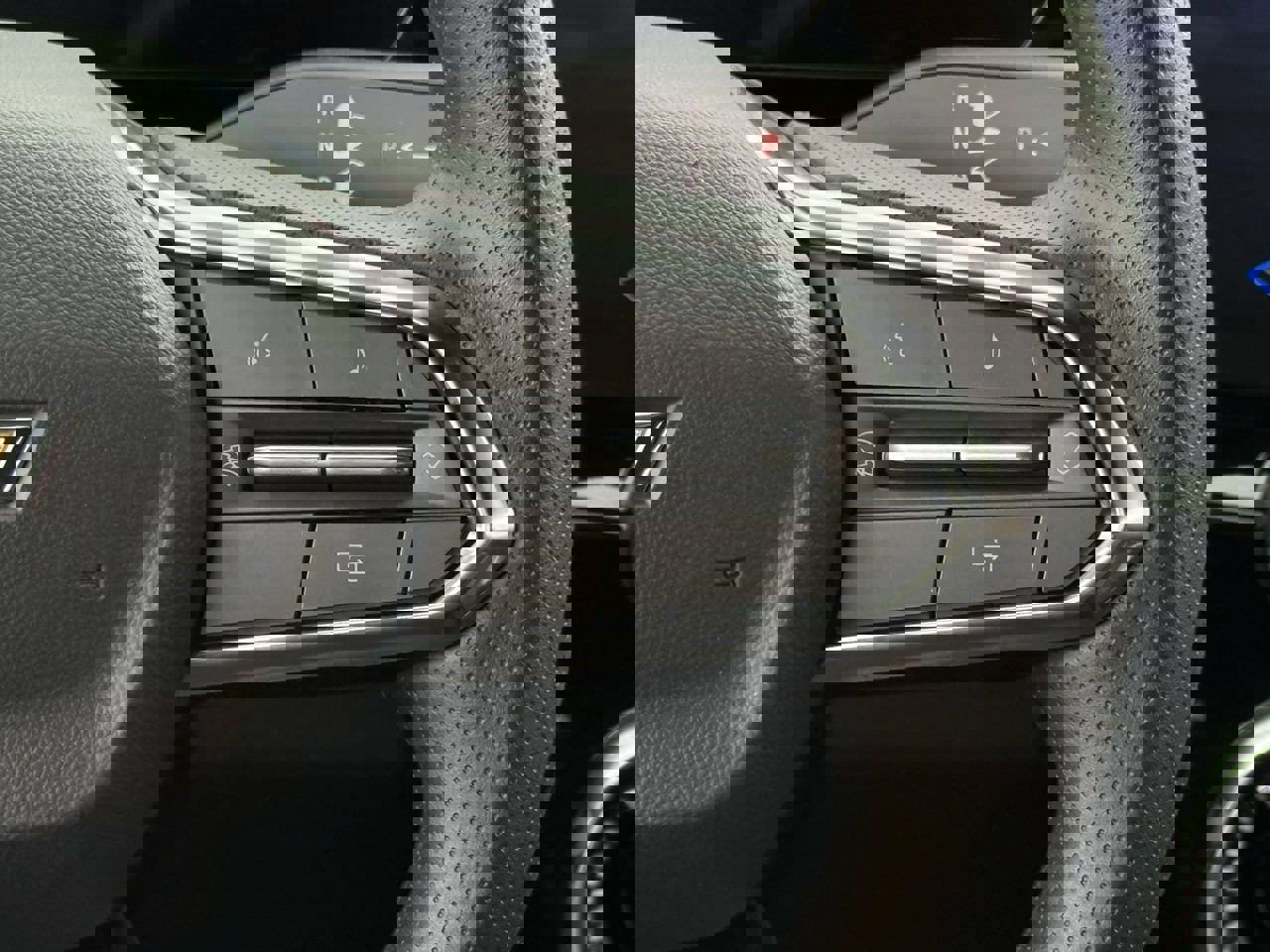 New 2026 Chevrolet Blazer EV LT image 14