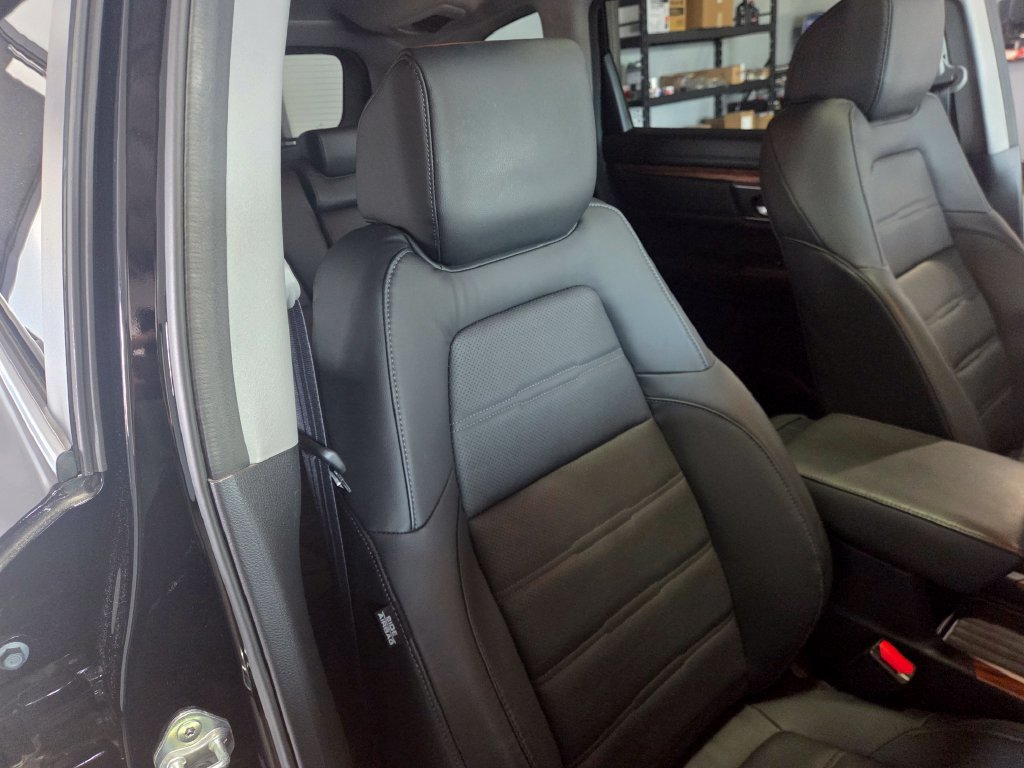 Used 2021 Honda CR-V Touring image 17