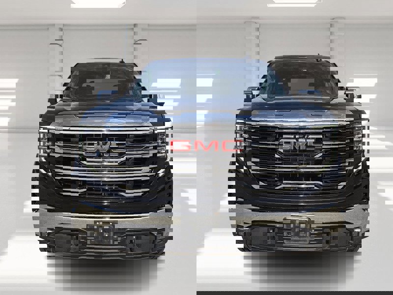 Used 2025 GMC Sierra 1500 SLT image 8