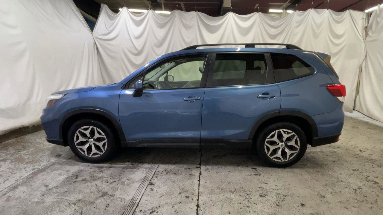 Used 2019 Subaru Forester Premium image 5