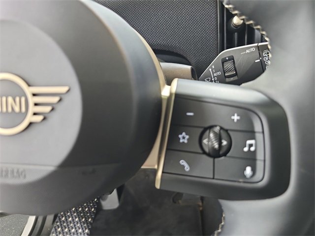 Used 2025 MINI Cooper S image 18