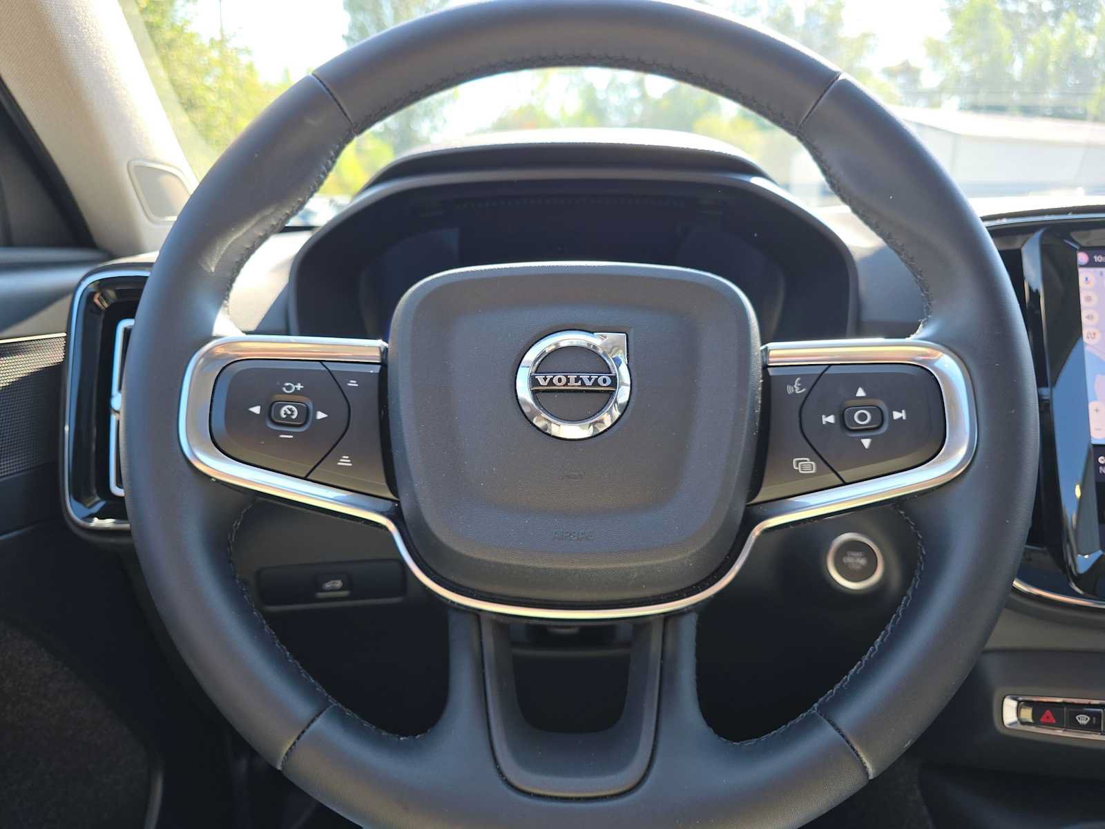 Used 2026 Volvo XC40 B5 Plus w/ Protection Package Premier AWD/4WD image 24