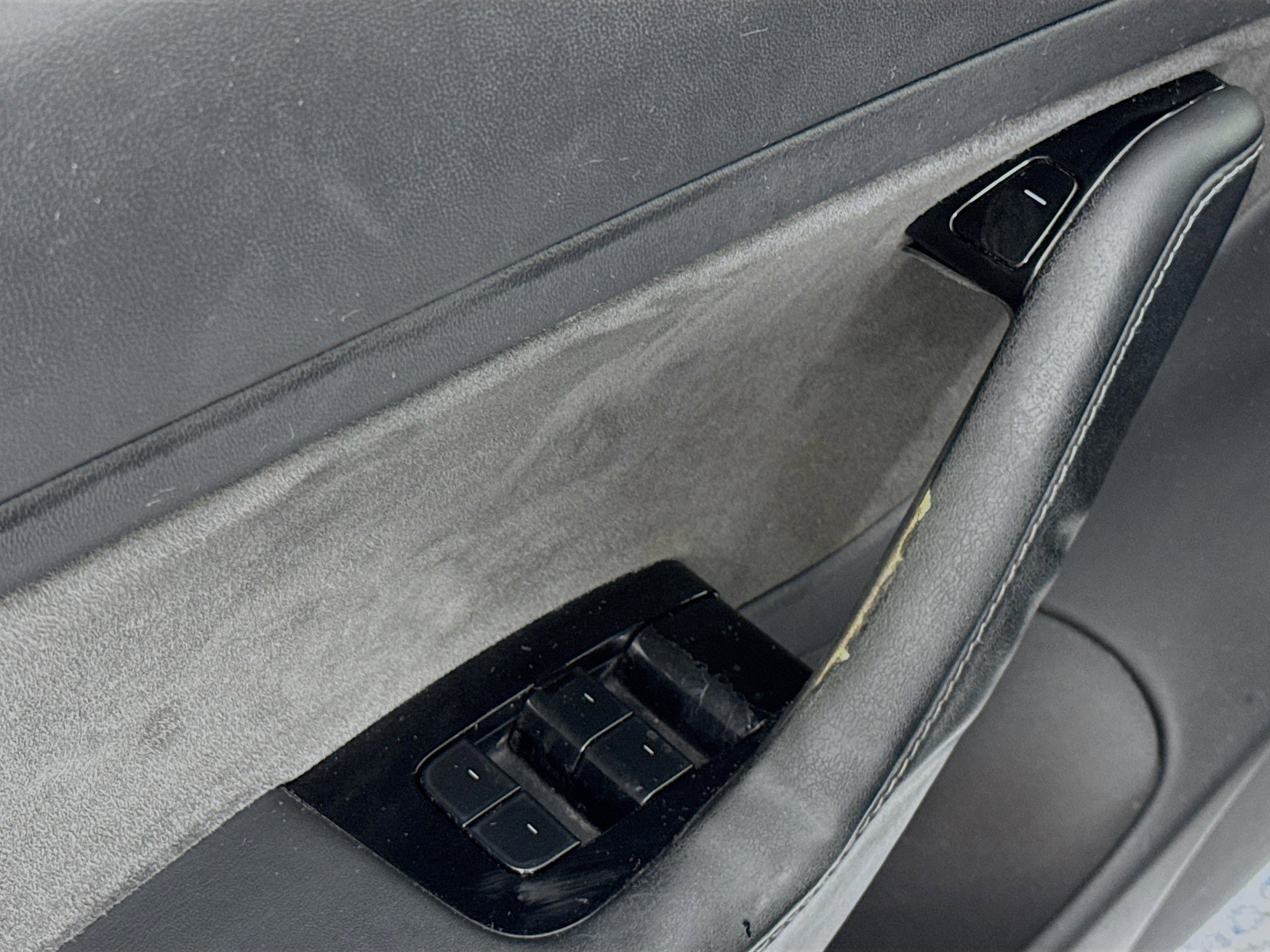 Used 2019 Tesla Model 3 Standard Range image 18