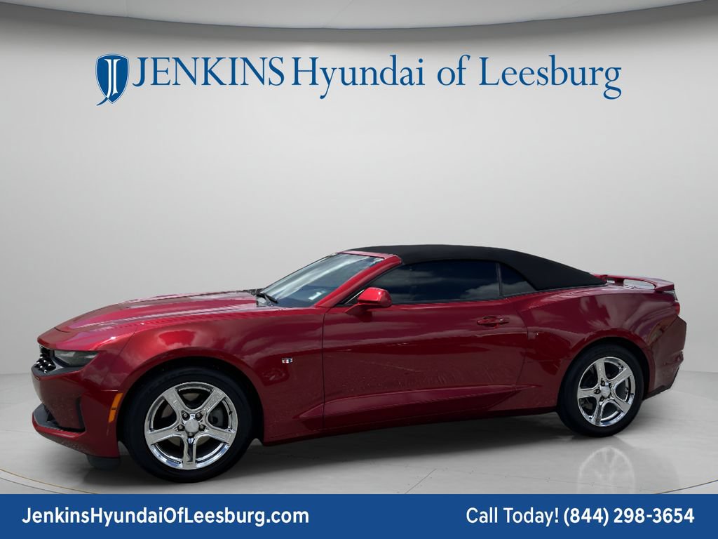Used 2024 Chevrolet Camaro LT w/ Technology Package RWD image 10