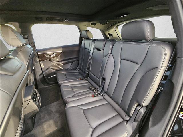 New 2026 Audi Q7 2.0T Premium AWD/4WD image 16