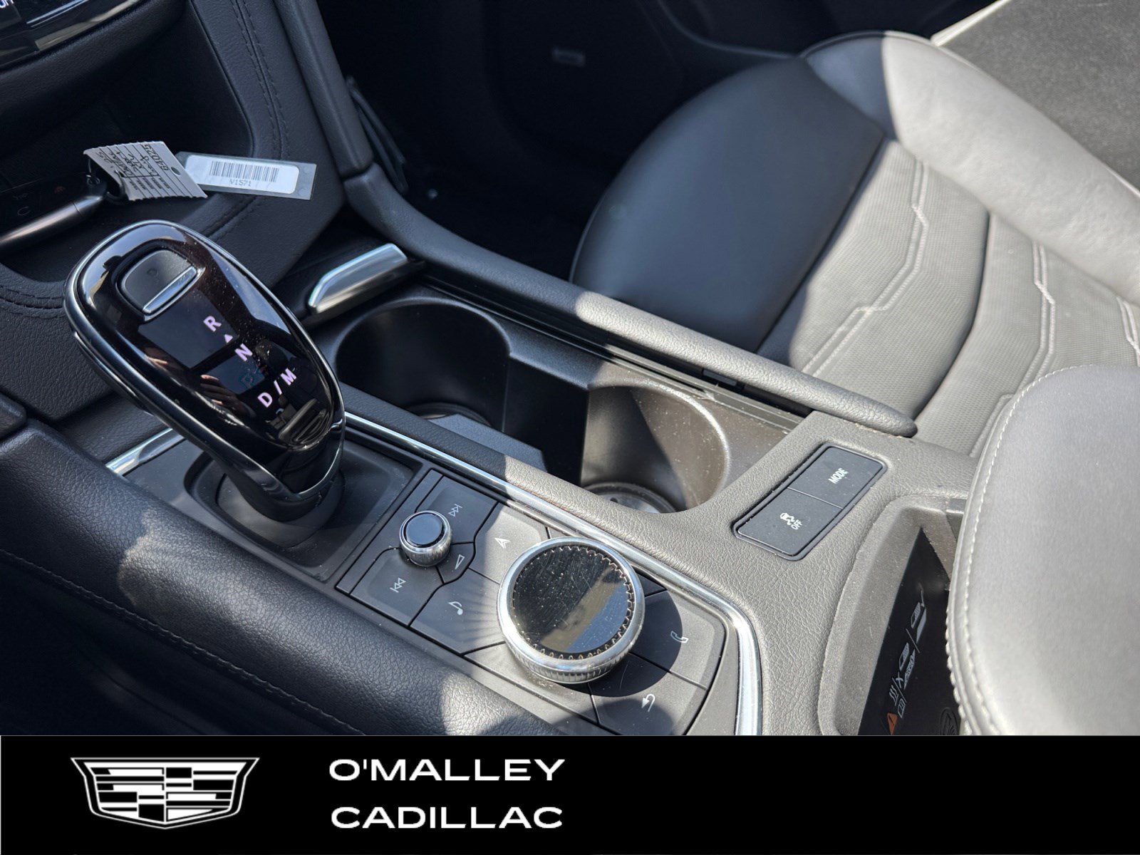 Certified 2025 Cadillac XT6 Sport w/ Platinum Package AWD/4WD image 25