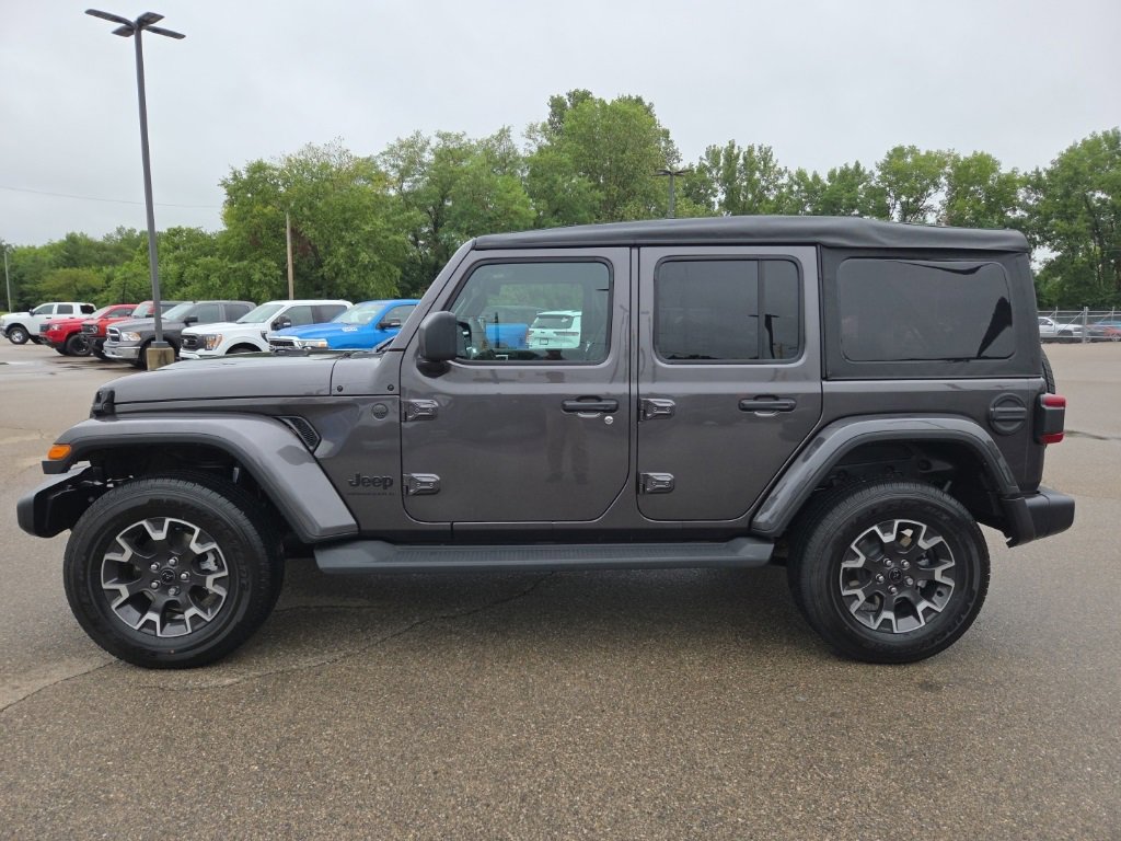New 2025 Jeep Wrangler Sahara image 4