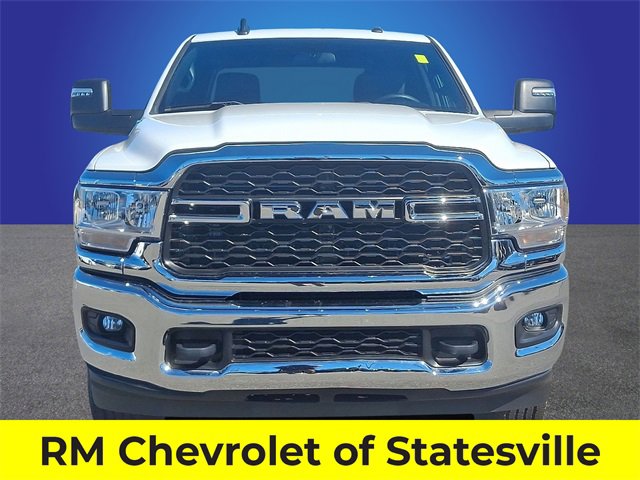 Used 2023 RAM 3500 Tradesman w/ Chrome Appearance Group image 2