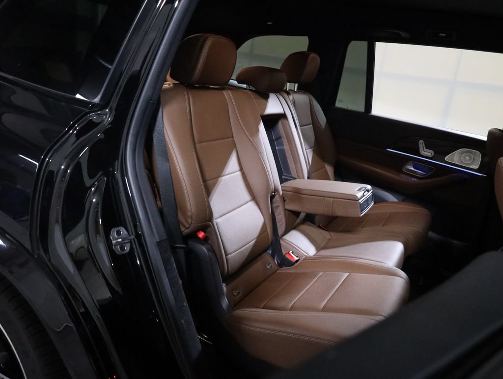 Used 2024 Mercedes-Benz GLS 450 4MATIC image 61