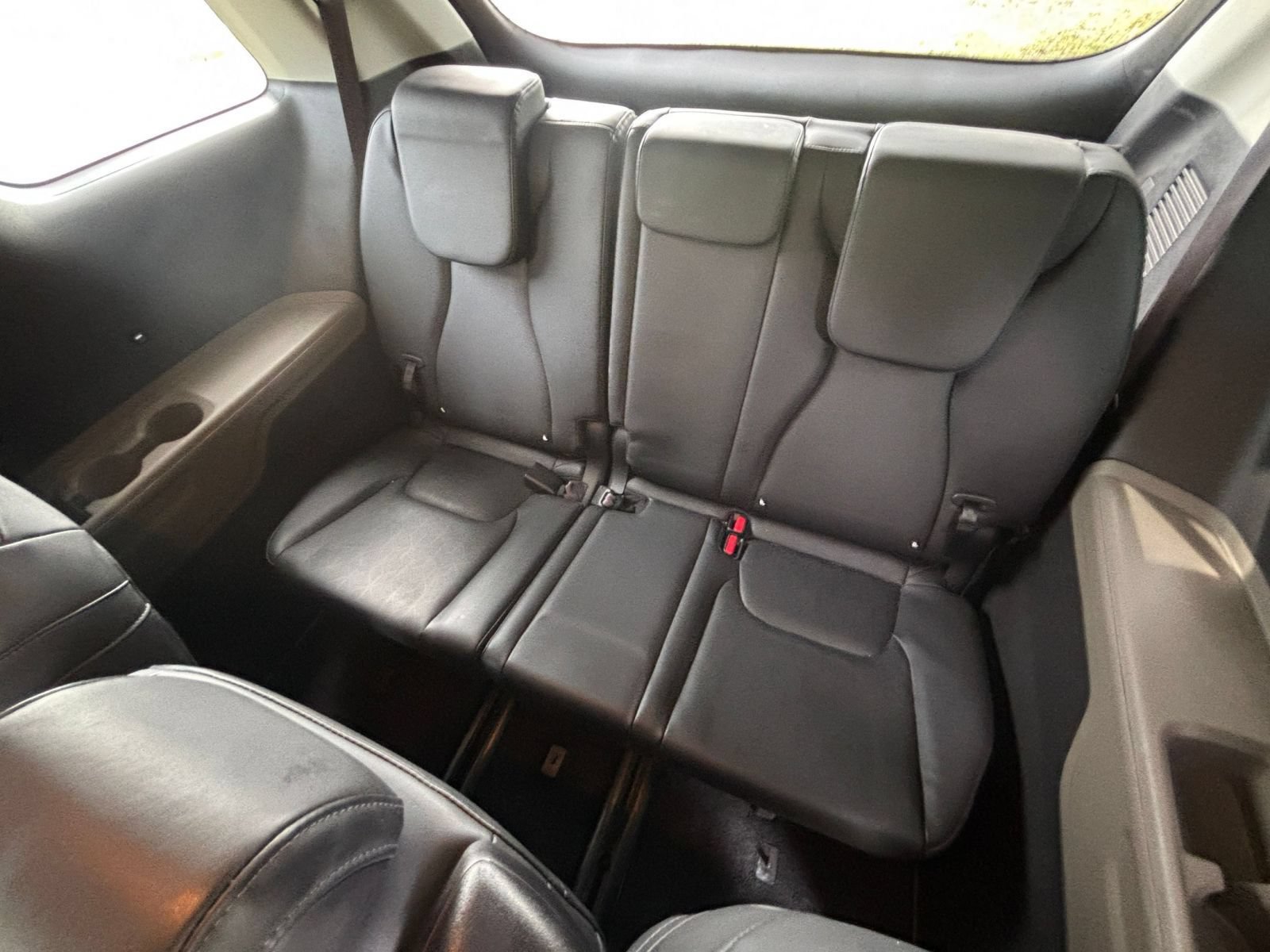 Used 2026 Kia Carnival FWD image 30