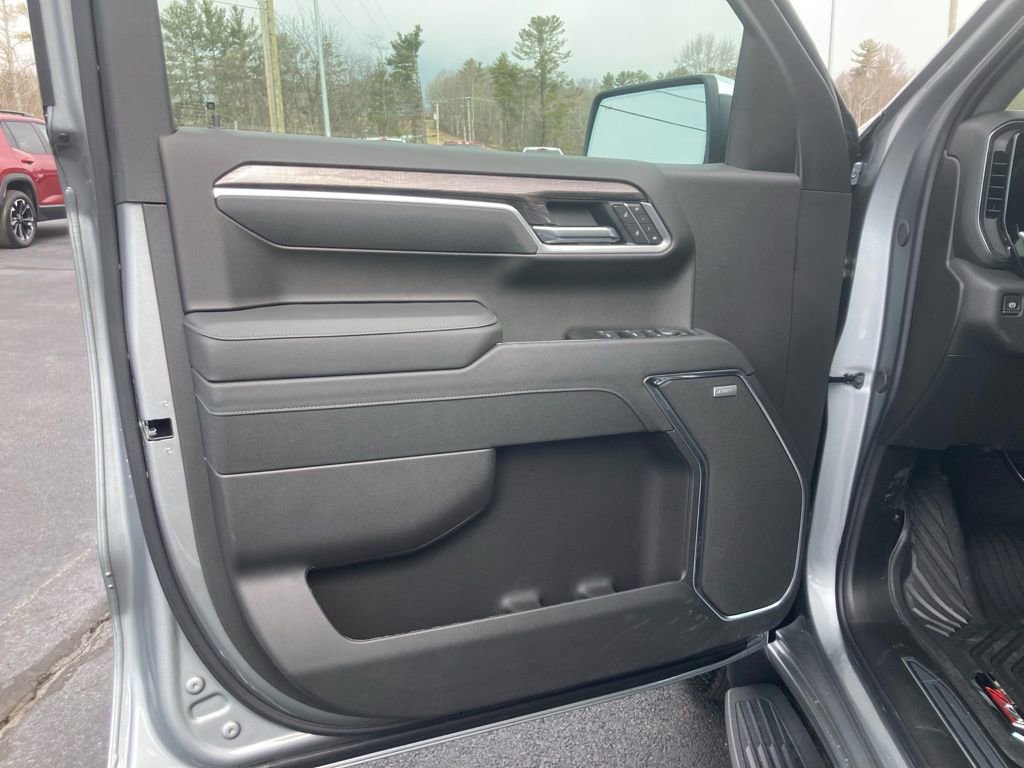 New 2026 Chevrolet Silverado 1500 LTZ w/ LTZ Premium Package image 31