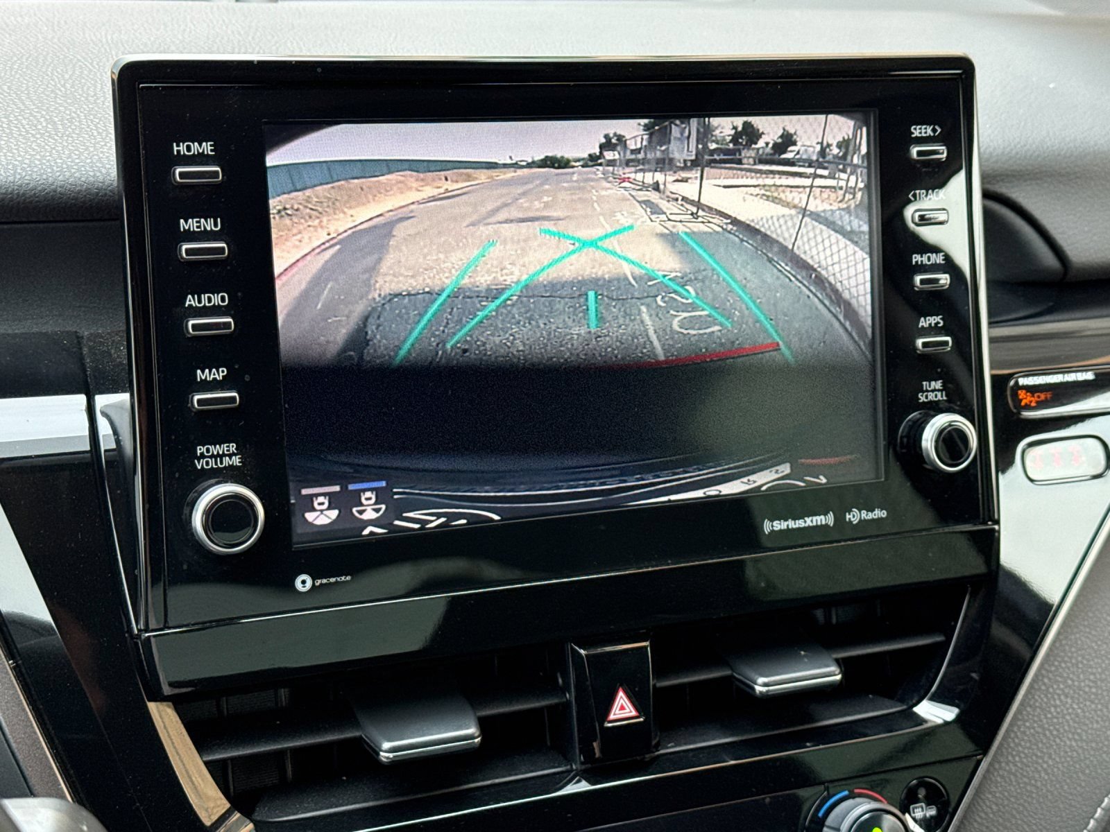 Used 2022 Toyota Camry XSE FWD image 17
