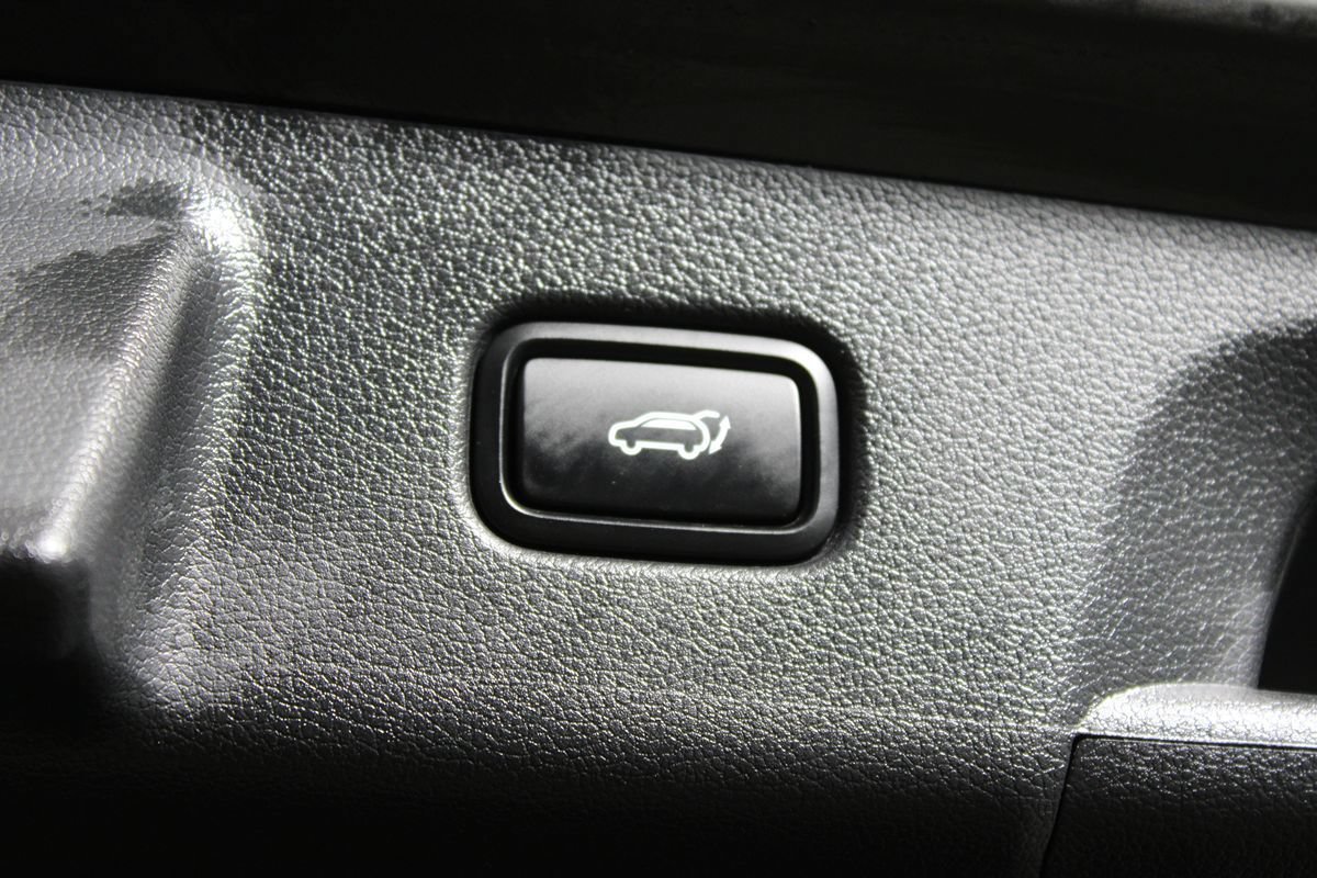 Used 2025 Hyundai Palisade SEL FWD image 34