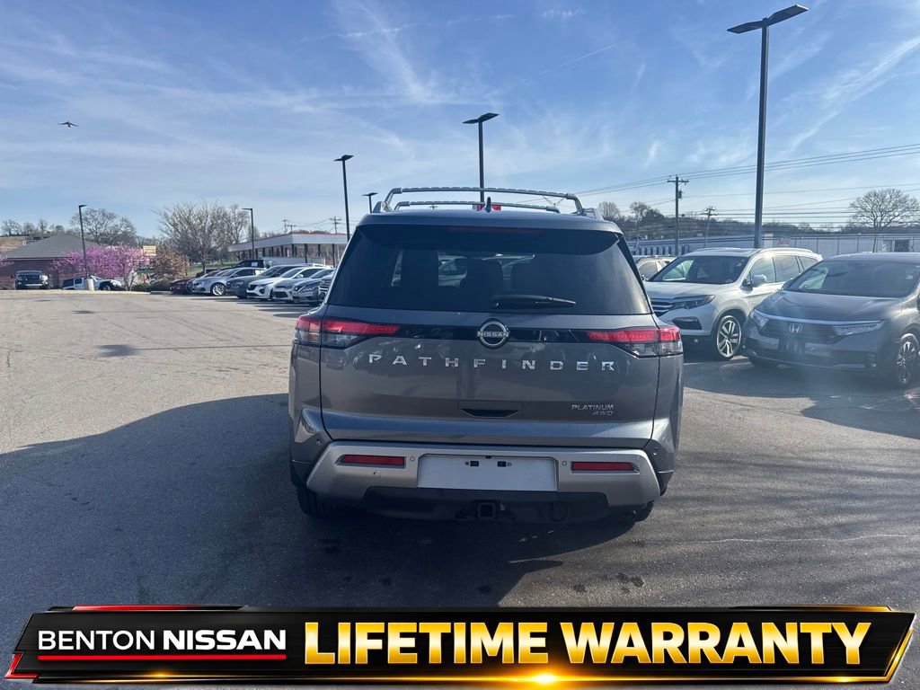 Used 2024 Nissan Pathfinder Platinum w/ Cargo Package image 7