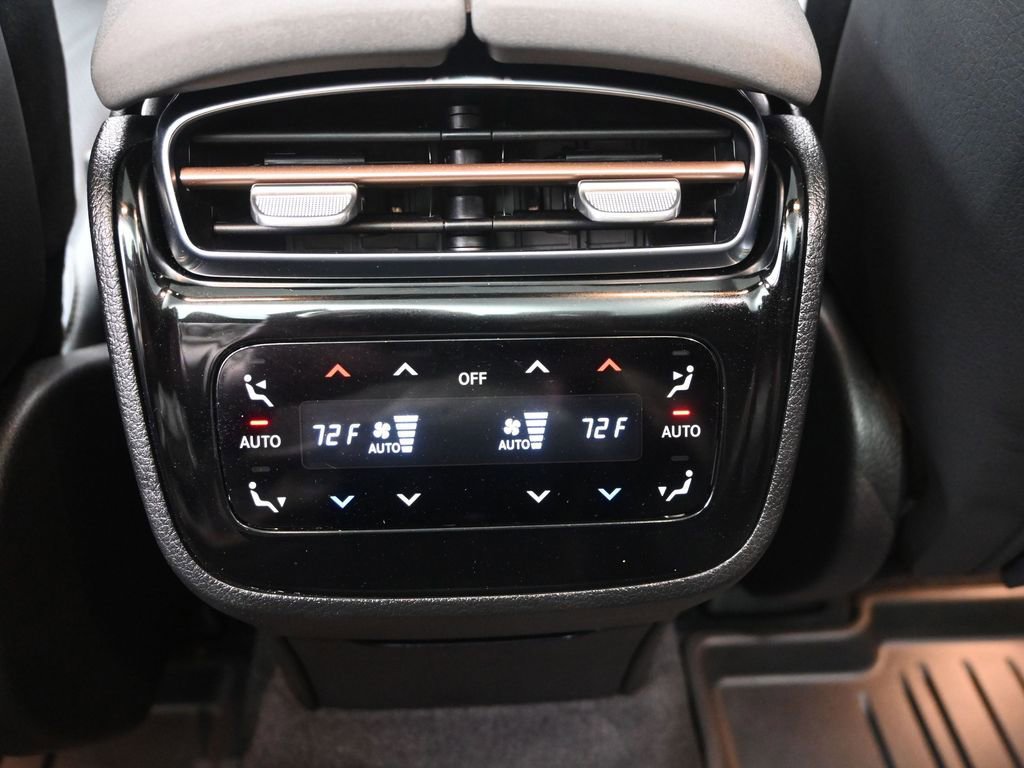 Used 2023 Mercedes-Benz EQS 580 4MATIC SUV image 31