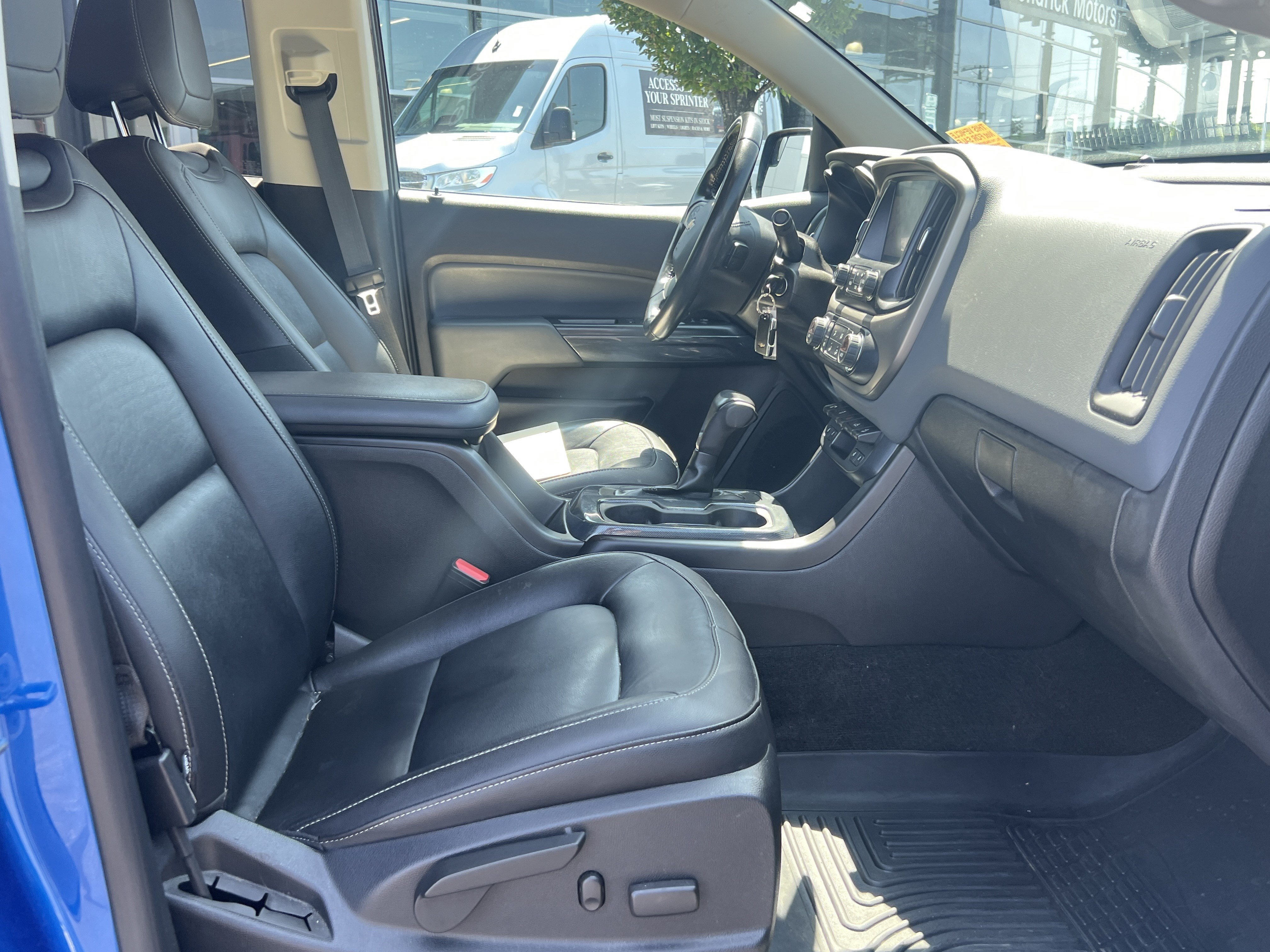 Used 2018 Chevrolet Colorado Z71 AWD/4WD image 35