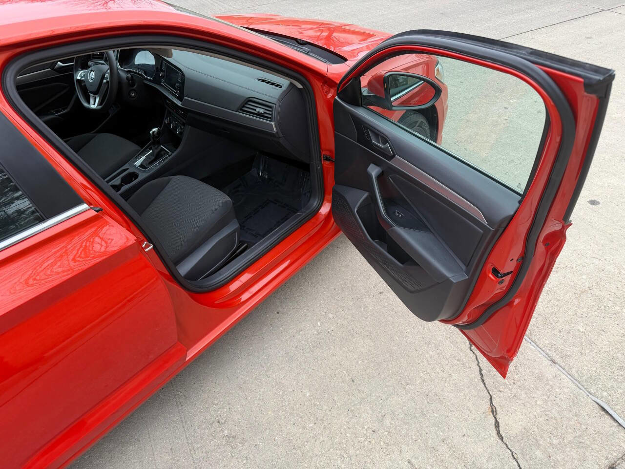 Used 2021 Volkswagen Jetta R-Line image 24