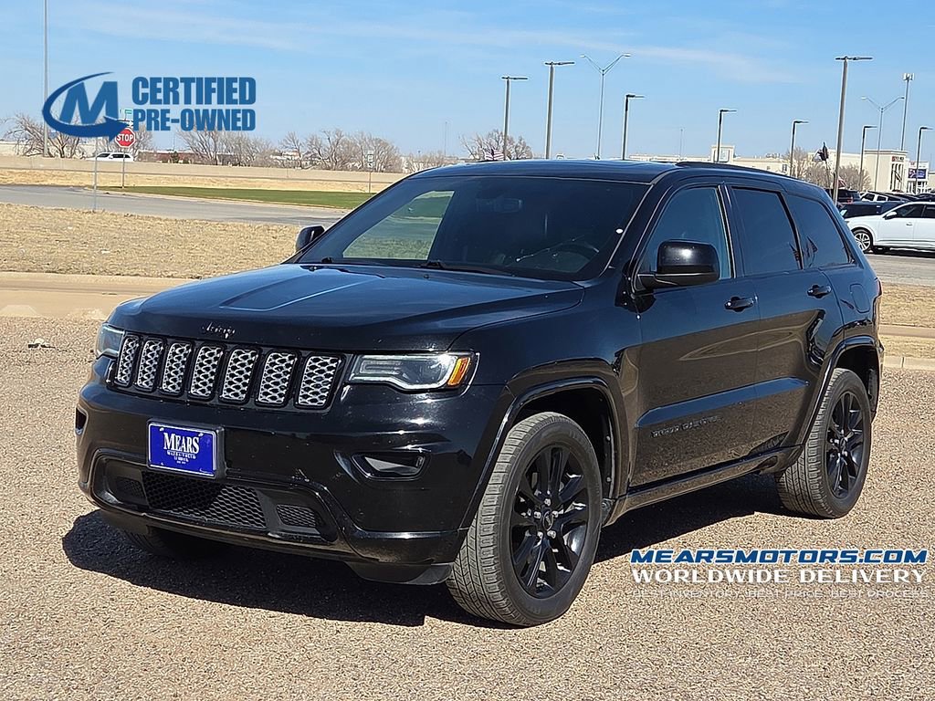 Used 2020 Jeep Grand Cherokee Altitude image 1