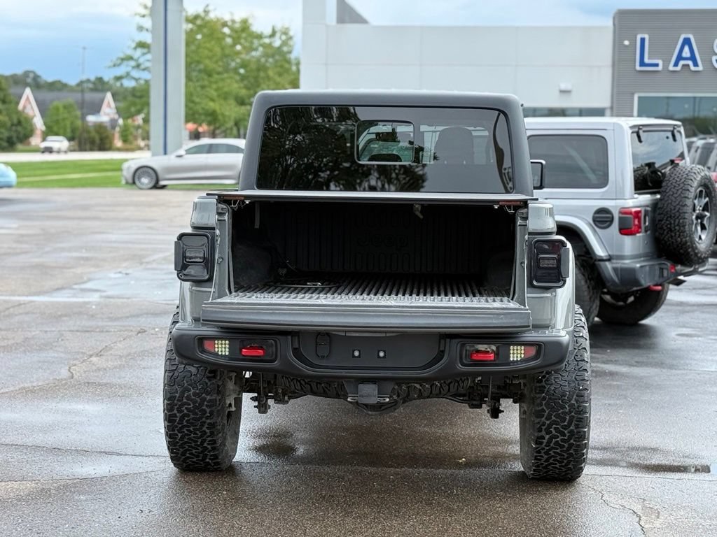 Used 2023 Jeep Gladiator Rubicon w/ Cold Weather Group AWD/4WD image 40