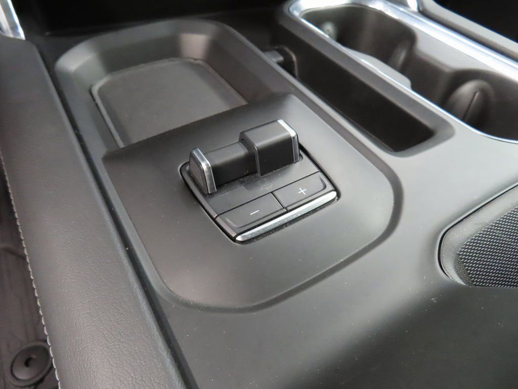 Used 2024 GMC Sierra 2500 Denali w/ Denali Reserve Package image 72