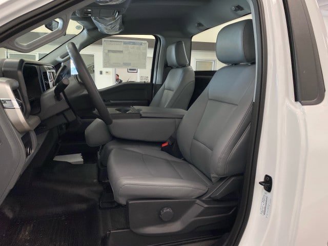 New 2026 Ford F550 2WD Regular Cab Super Duty image 10