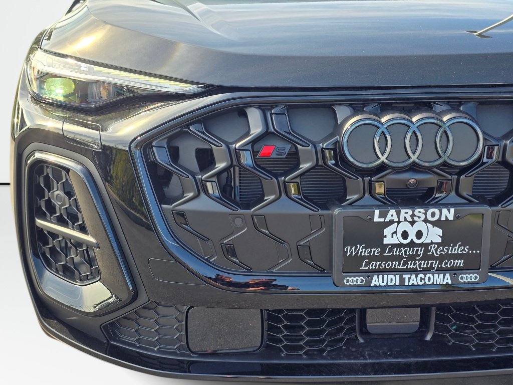 New 2026 Audi SQ5 Prestige AWD/4WD image 32