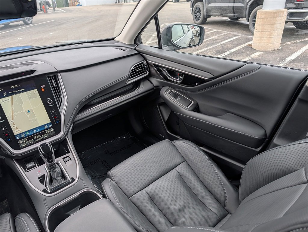 Used 2025 Subaru Outback Touring w/ Popular Package #2 image 11