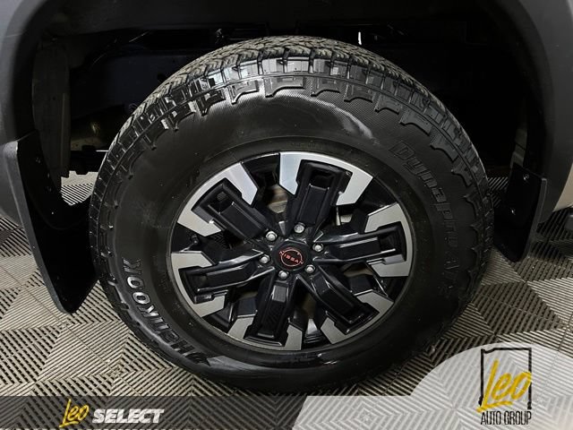 Used 2023 Nissan Frontier PRO-4X w/ Pro Convenience Package AWD/4WD image 19