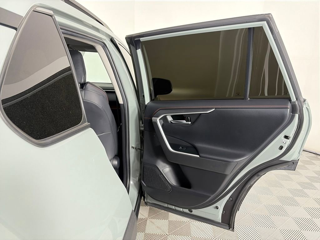 Used 2020 Toyota RAV4 Adventure image 27