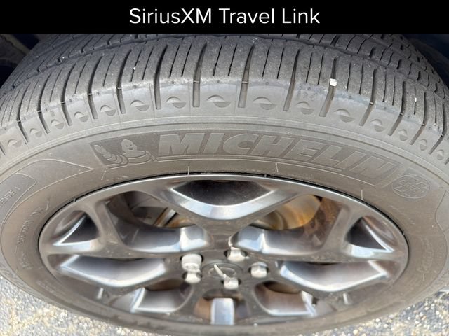 Used 2021 Chrysler 300 Touring L w/ Popular Equipment Group AWD/4WD image 34