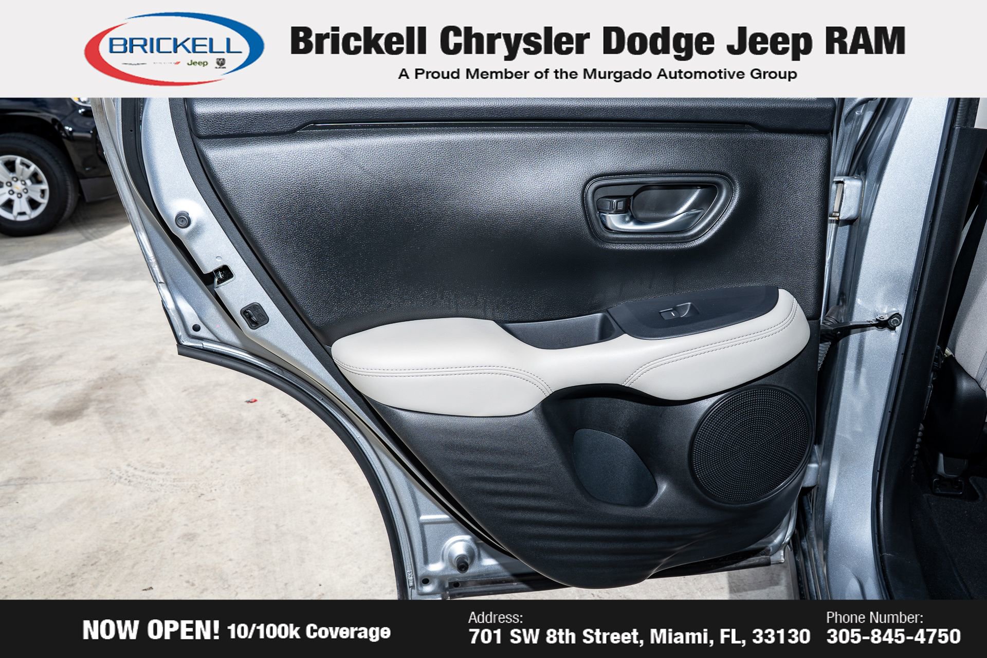 Used 2023 Honda HR-V LX image 11