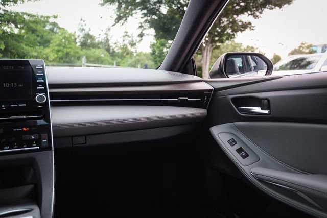 Used 2020 Toyota Avalon XLE w/ Moonroof Package FWD image 24