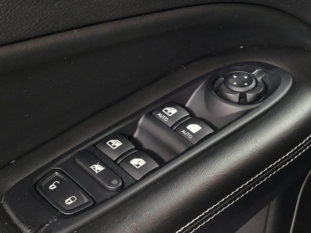 Used 2021 Jeep Compass Latitude w/ Driver Assistance Group image 27