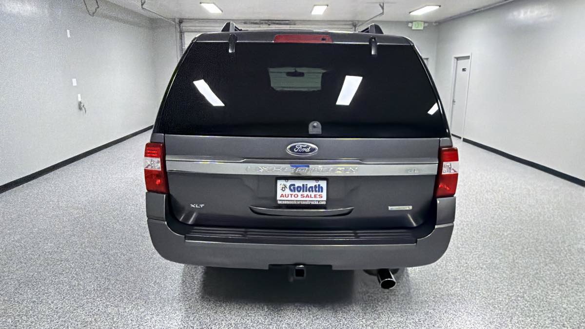 Used 2016 Ford Expedition EL XLT AWD/4WD image 4