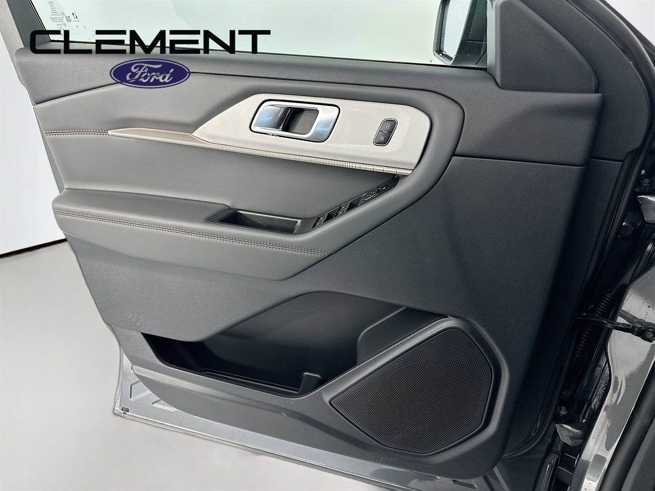 New 2026 Ford Explorer Active AWD/4WD image 24