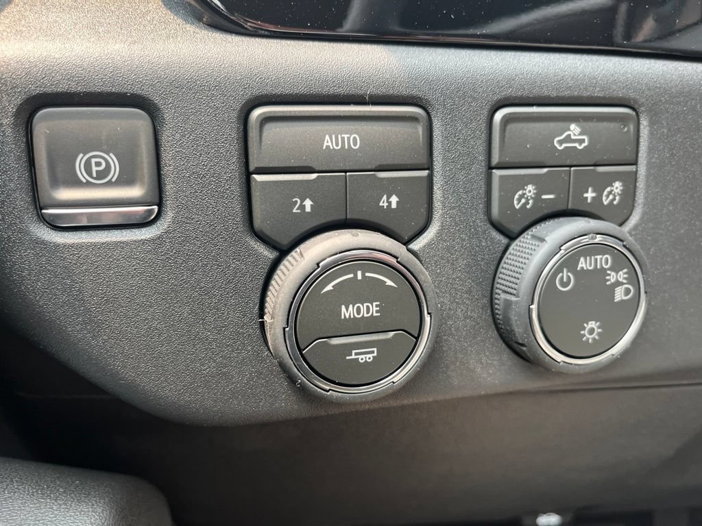New 2026 Chevrolet Silverado 1500 LT AWD/4WD image 18