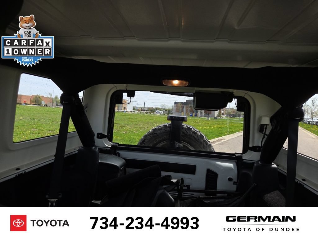 Used 2012 Jeep Wrangler Unlimited Sahara w/ Dual Top Group AWD/4WD image 14