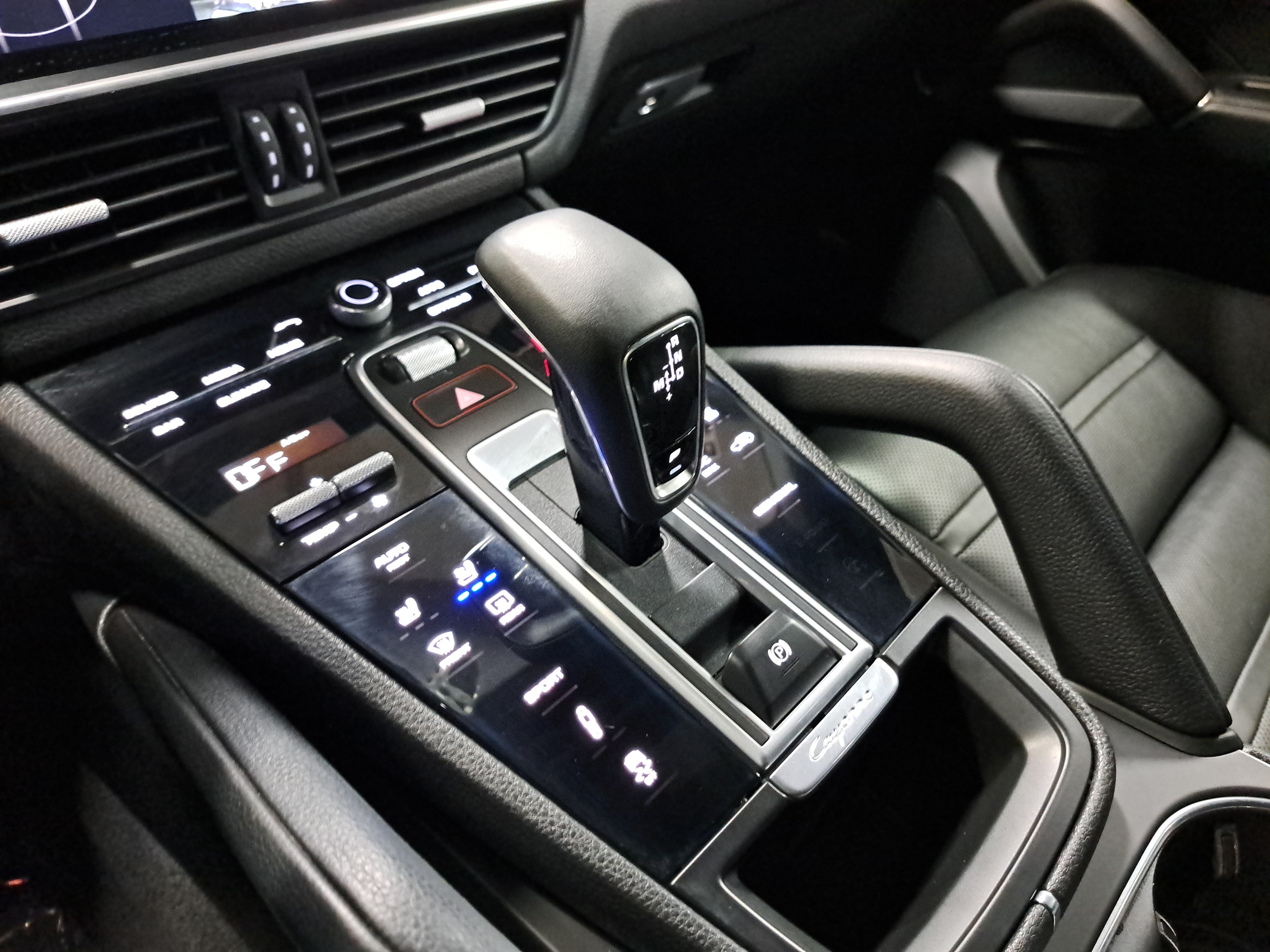 Used 2019 Porsche Cayenne S AWD/4WD image 25