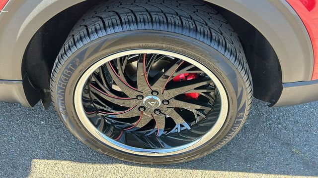 Certified 2022 Ford Explorer ST image 6