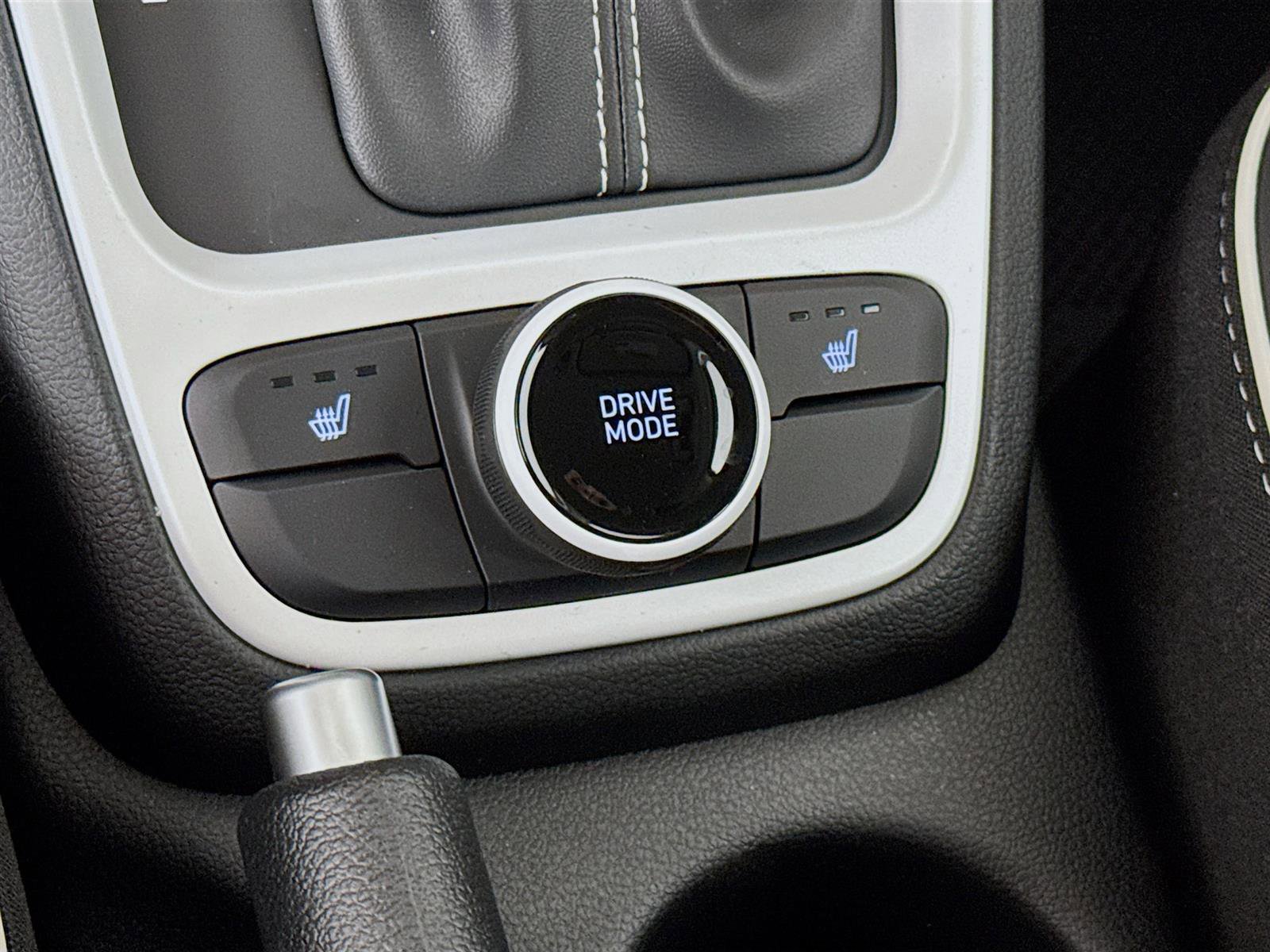 New 2025 Hyundai Venue Limited image 21