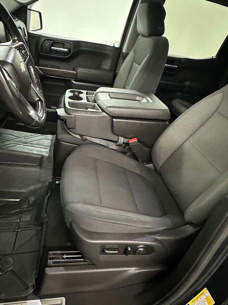 Used 2019 Chevrolet Silverado 1500 LT w/ All-Star Edition image 13