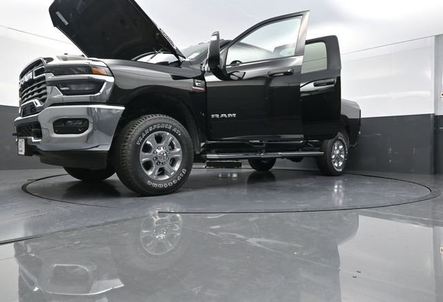 New 2025 RAM 2500 Big Horn image 32