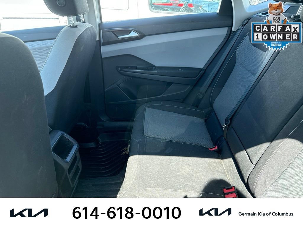 Used 2023 Volkswagen Taos S FWD image 9