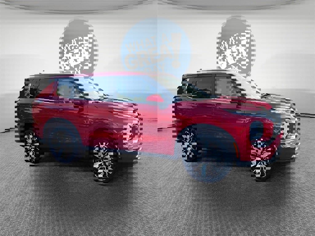 New 2025 Mitsubishi Outlander SE image 1