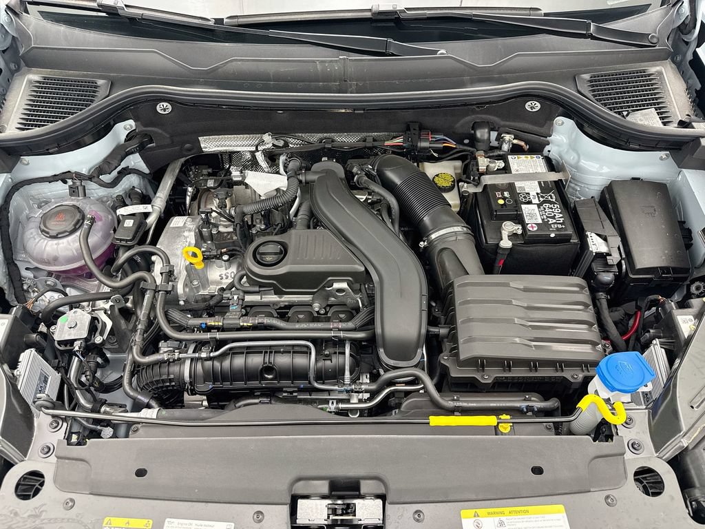 New 2026 Volkswagen Taos SE FWD image 27