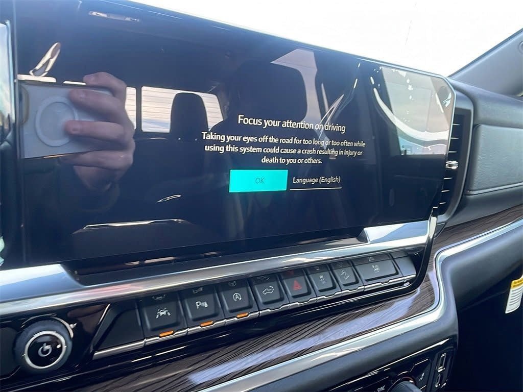 New 2025 Chevrolet Silverado 1500 RST image 21