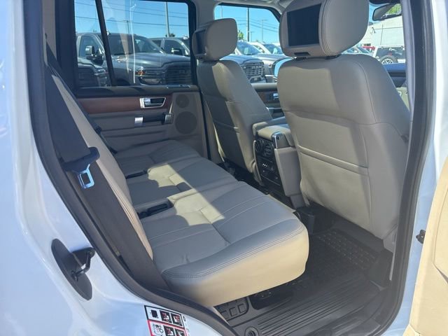 Used 2014 Land Rover LR4 HSE AWD/4WD image 12