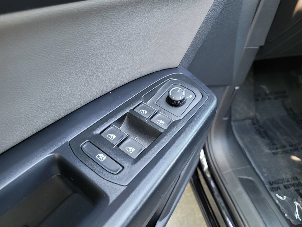 Used 2021 Volkswagen Atlas Cross Sport S FWD image 26