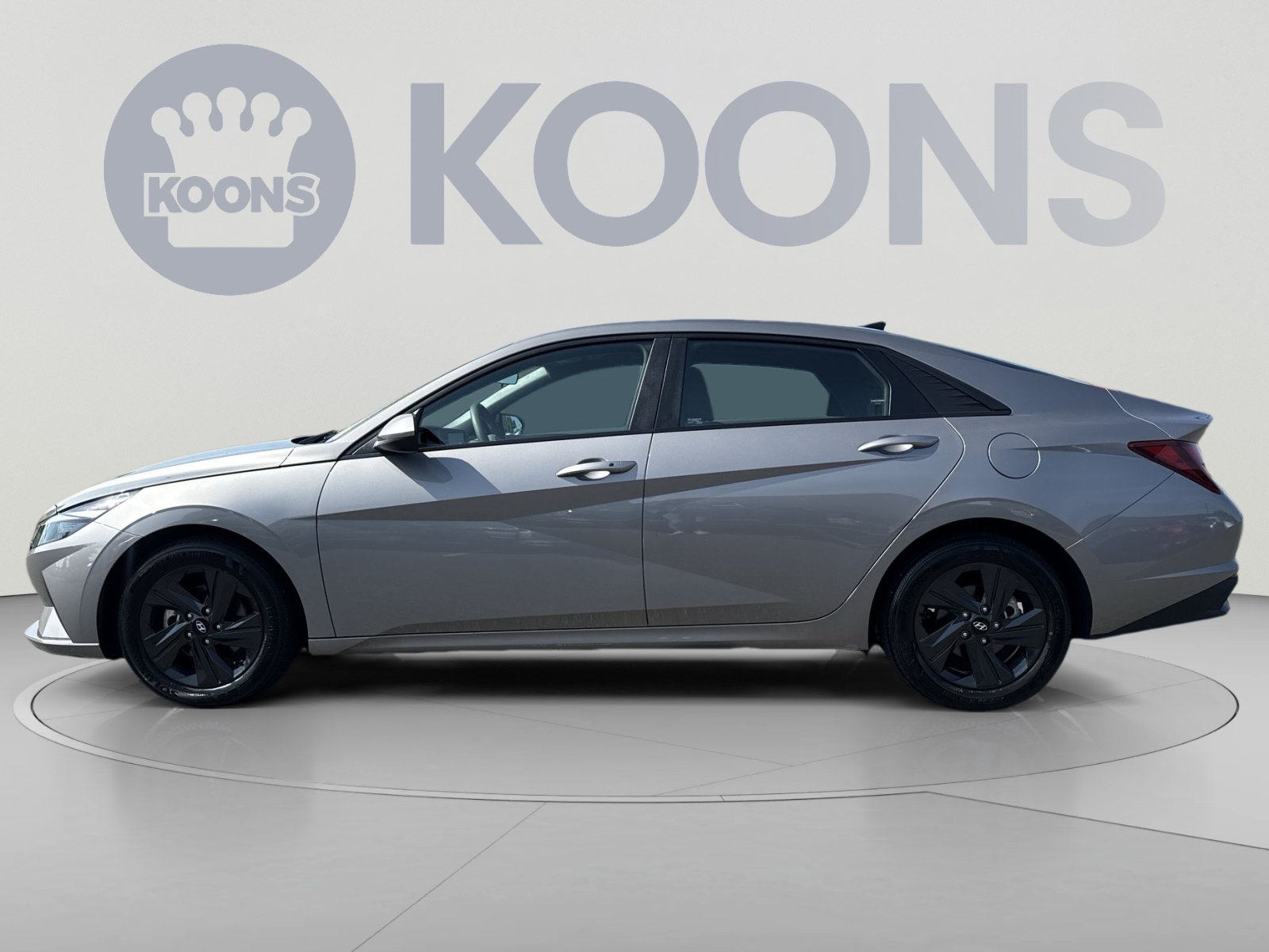 Certified 2023 Hyundai Elantra SEL w/ Cargo Package FWD image 2