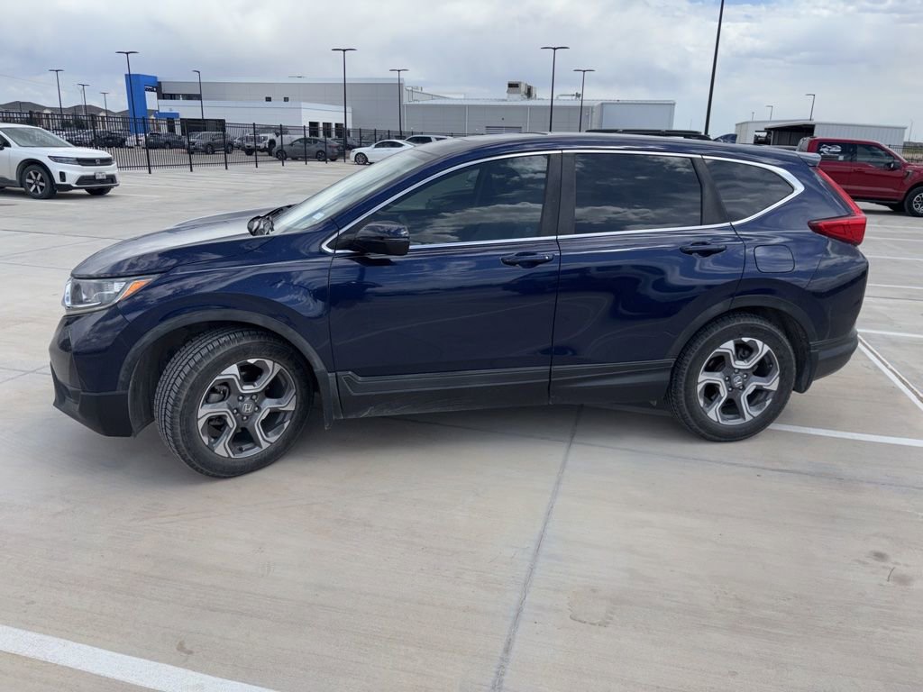 Used 2017 Honda CR-V EX image 2